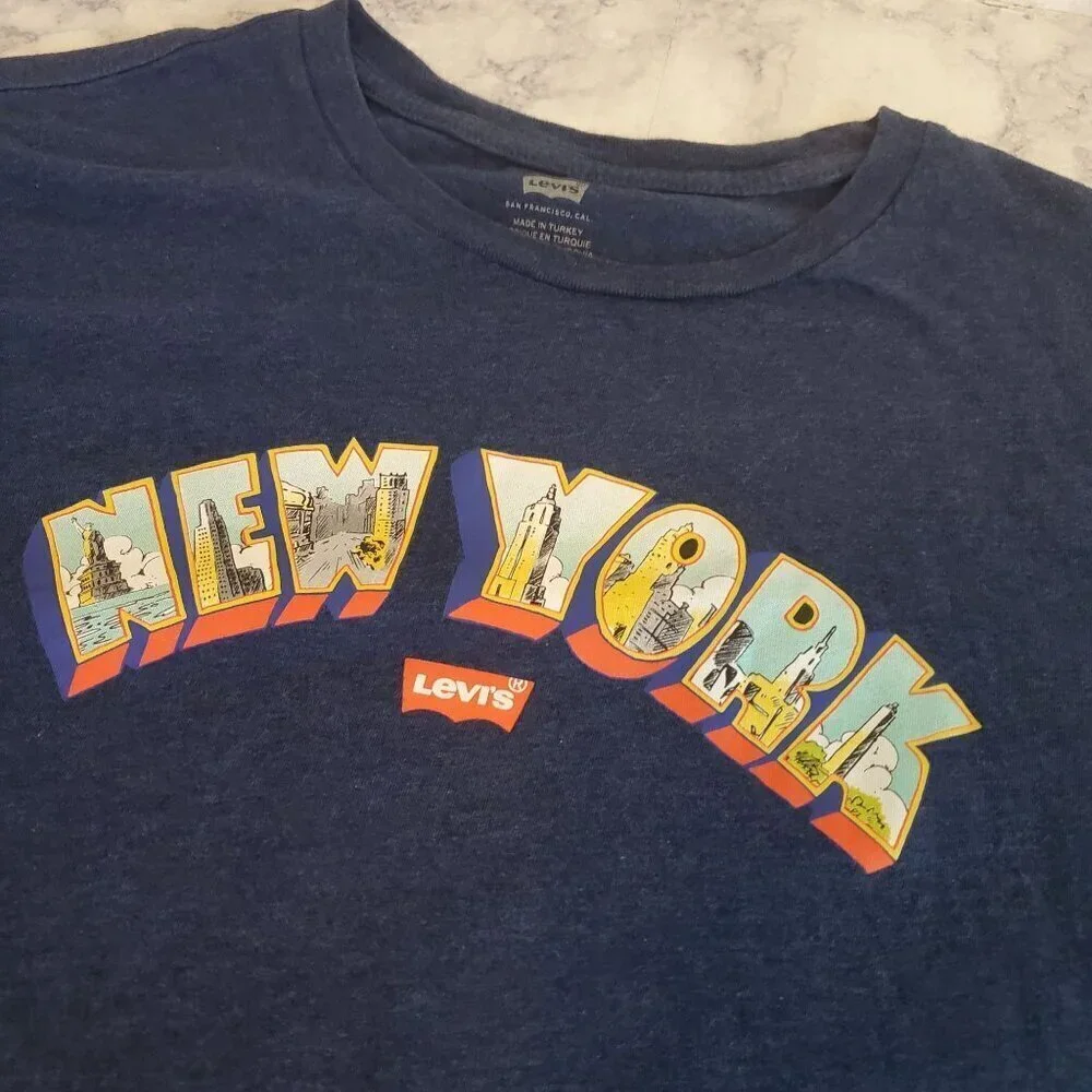 Levi's‎ Tshirt Mens Large L New York Graphic Tee Navy Blue Soft Brushed cotton